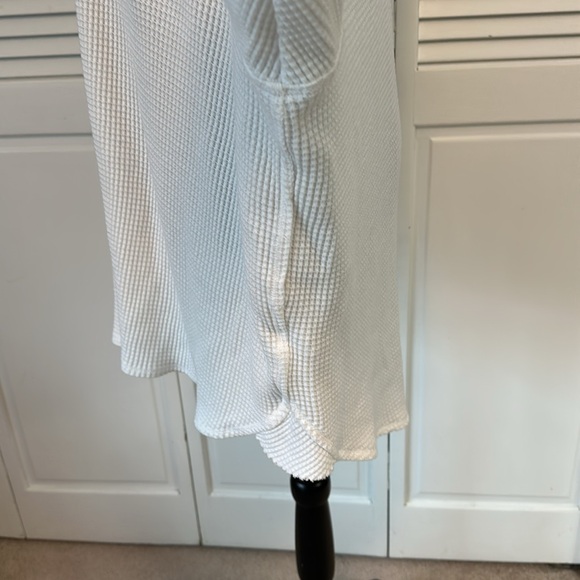 Aerie waffle weave button up - Picture 5 of 8